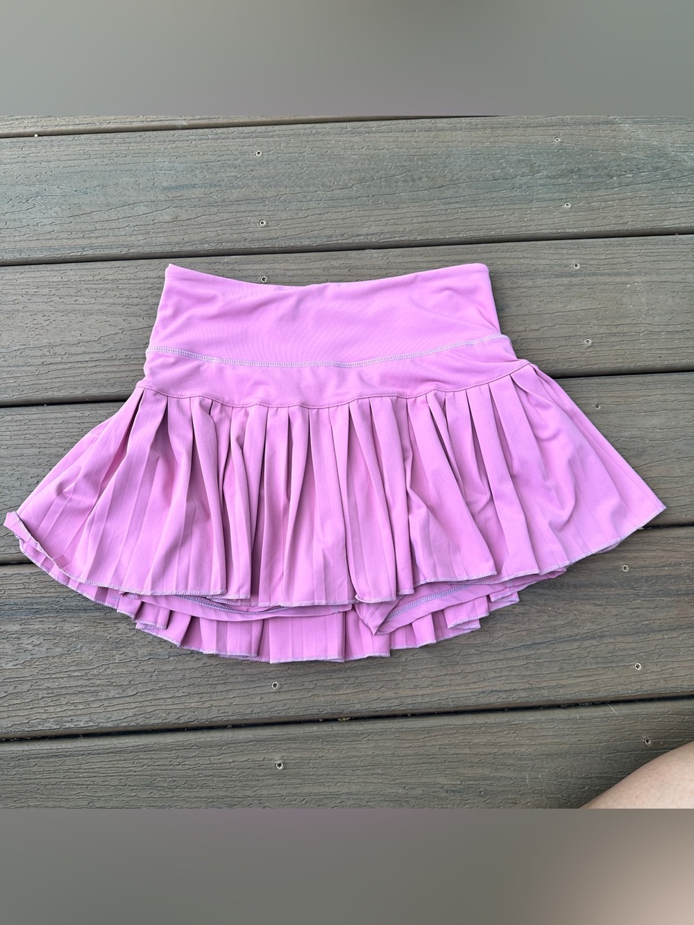 Gold Hinge Pleated Skirt